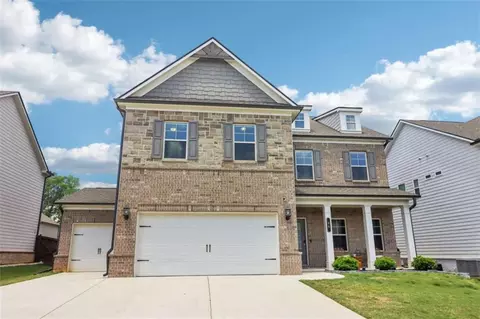 66 Cottontail Ln, Loganville, GA 30052