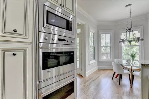 Kitchen - 3487 Binghurst Rd, Suwanee, GA 30024 photo 11 of 12