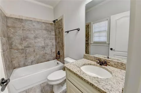 Bath - 3487 Binghurst Rd, Suwanee, GA 30024 photo 3 of 12