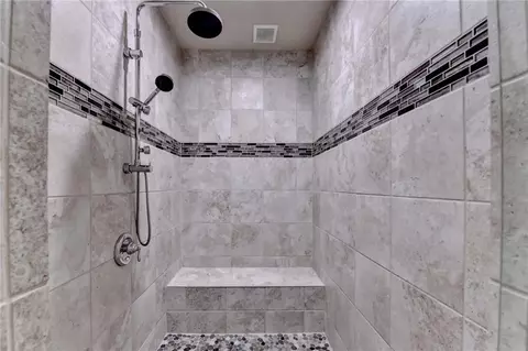 Bath - 3487 Binghurst Rd, Suwanee, GA 30024 photo 11 of 12