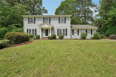 5717 Braddock Ct, Atlanta, GA 30350
