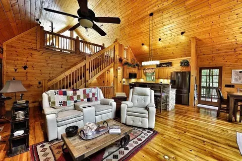 Living - 85 Hunter Dr, Talking Rock, GA 30175 photo 3 of 4
