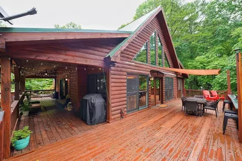Exterior - 85 Hunter Dr, Talking Rock, GA 30175 photo 10 of 20