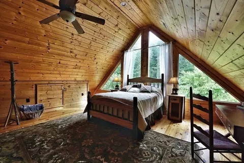 Bedroom - 85 Hunter Dr, Talking Rock, GA 30175 photo 1 of 8