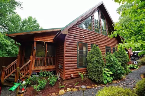 Exterior - 85 Hunter Dr, Talking Rock, GA 30175 photo 3 of 20