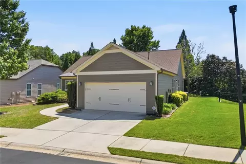 424 Larkspur Dr, Canton, GA 30114