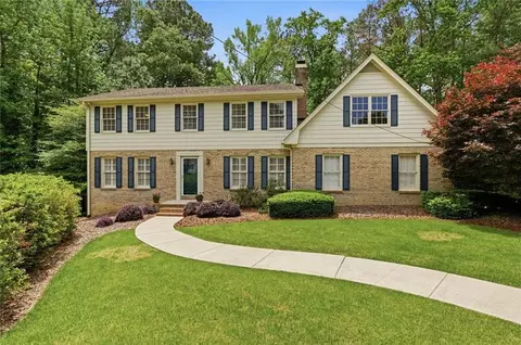 4700 Andalusia Ct, Dunwoody, GA 30360