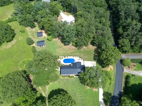 408 Mac Johnson Rd NW, Cartersville, GA 30121