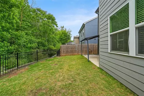Exterior - 2091 Westside Dr, Austell, GA 30106 photo 3 of 5