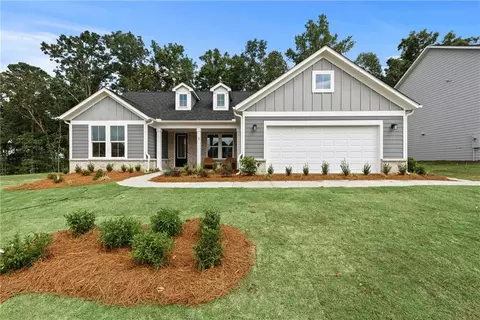 905 Hillwood Cir, Villa Rica, GA 30180