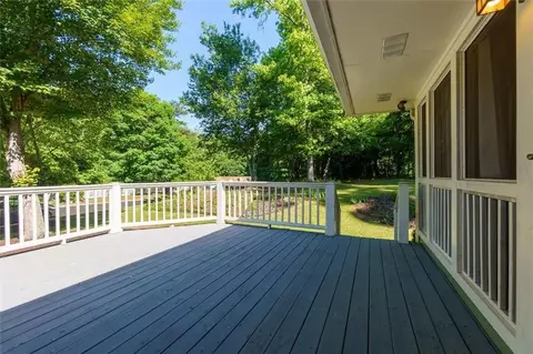 Exterior - 180 Hayes Cir, Rex, GA 30273 photo 13 of 17