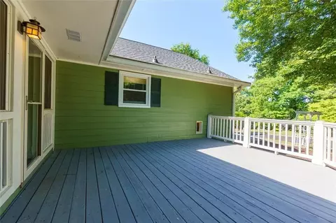Exterior - 180 Hayes Cir, Rex, GA 30273 photo 14 of 17