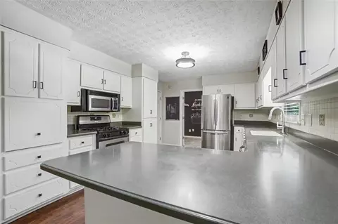Kitchen - 180 Hayes Cir, Rex, GA 30273 photo 2 of 4