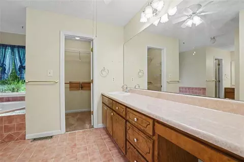 Bath - 180 Hayes Cir, Rex, GA 30273 photo 1 of 5