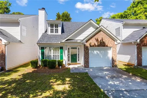 565 Carlton Pointe Dr, Palmetto, GA 30268