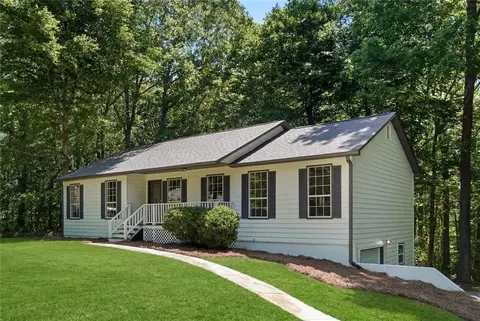 87 Harpers Pl, Carrollton, GA 30117