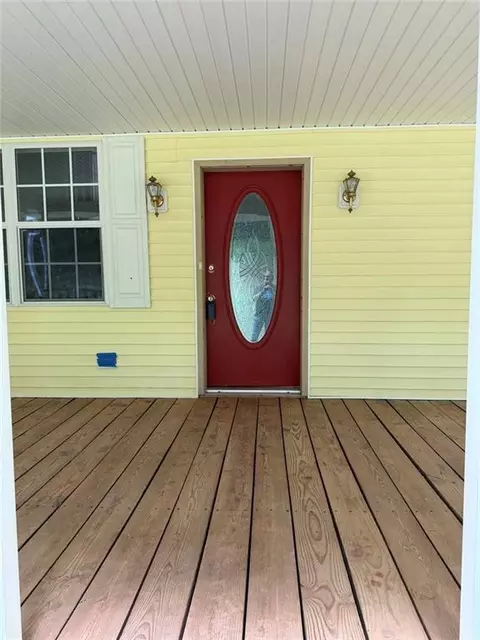 Exterior - 3695 Ledan Rd, Gainesville, GA 30506 photo 5 of 15