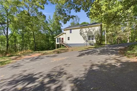 Exterior - 3695 Ledan Rd, Gainesville, GA 30506 photo 11 of 15