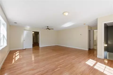 Living - 3695 Ledan Rd, Gainesville, GA 30506 photo 8 of 8