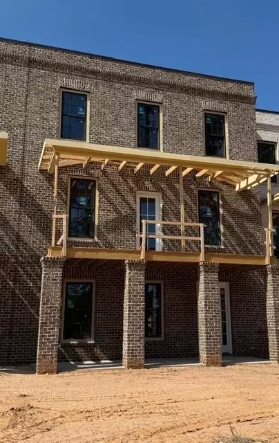 1015 Creekside Ln, Cumming, GA 30040