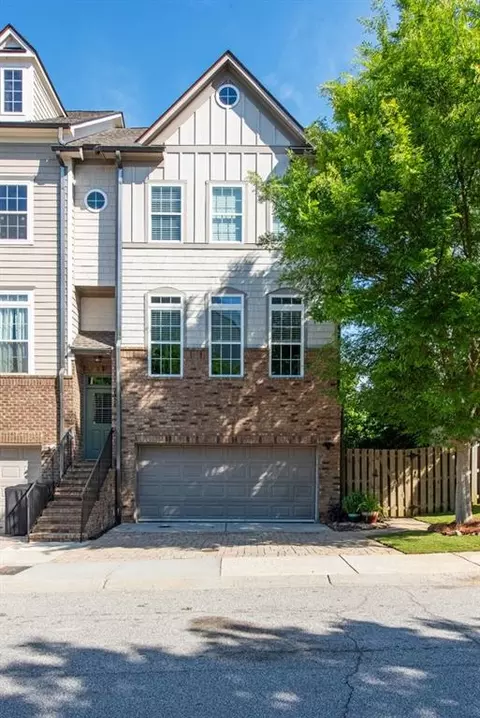 2128 Old Georgian Ter NW, Atlanta, GA 30318