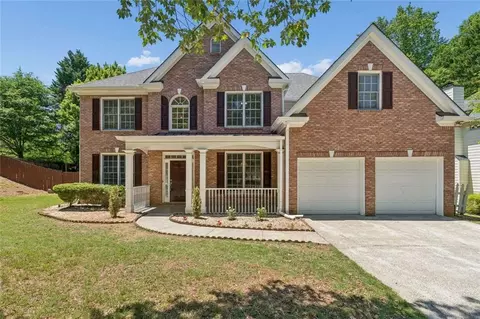1950 Blackhawk Trl, Lawrenceville, GA 30043