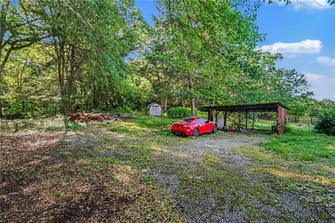 1288 Rose Ln, Toccoa, GA 30577 photo 5