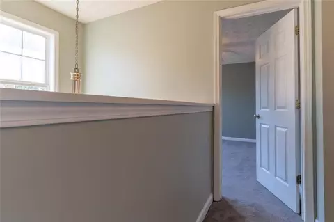 Entry Way - 25 Shadowbrook Ct, Covington, GA 30014 photo 4 of 8