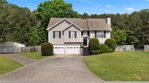 18 Glenmore Dr, Kingston, GA 30145