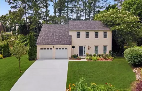 370 Oak Ter, Alpharetta, GA 30009