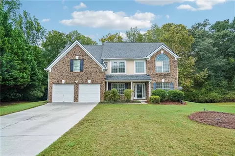 3475 Midway Cove Dr, Loganville, GA 30052