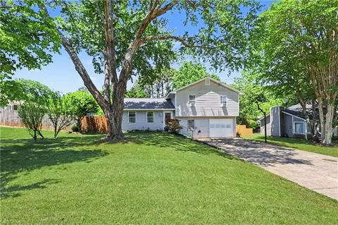 4915 Old Norcross Rd, Duluth, GA 30096