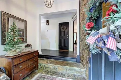 Entry Way - 12 Tamarack Pt, Jasper, GA 30143 photo 1 of 3