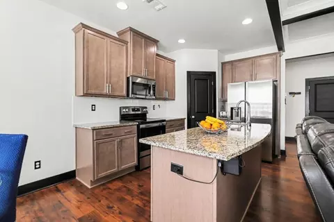 Kitchen - 5357 Radford Loop, Fairburn, GA 30213 photo 1 of 4