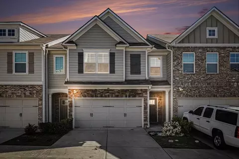 Exterior - 5357 Radford Loop, Fairburn, GA 30213 photo 8 of 8
