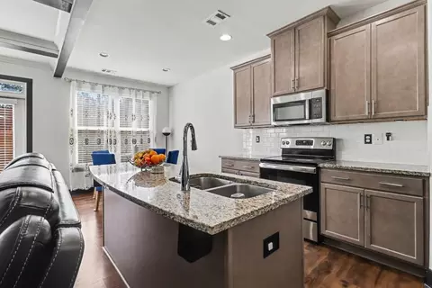 Kitchen - 5357 Radford Loop, Fairburn, GA 30213 photo 4 of 4