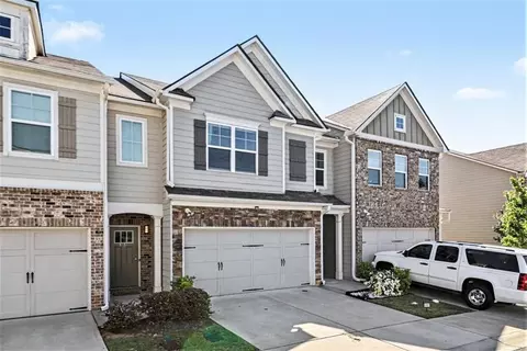 Exterior - 5357 Radford Loop, Fairburn, GA 30213 photo 5 of 8