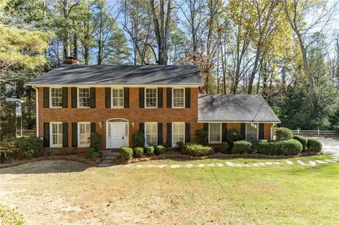 6395 Colewood Ct, Atlanta, GA 30328