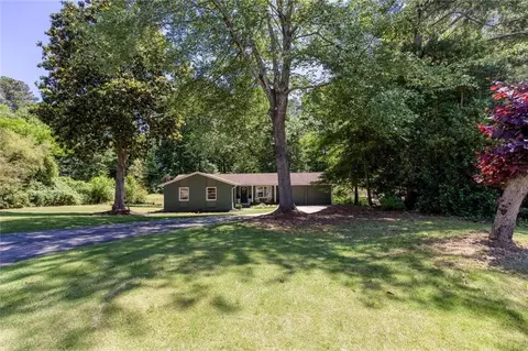 446 Concord Ln SE, Smyrna, GA 30082