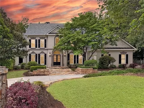 290 Chason Wood Way, Roswell, GA 30076