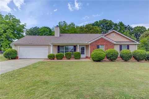 2504 Amelia Way, Statham, GA 30666