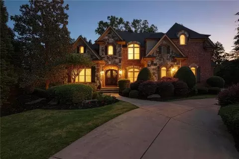 8340 Colonial Pl, Duluth, GA 30097