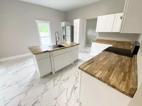 Kitchen - 702 Roosevelt St, Monroe, GA 30656 photo 2 of 6