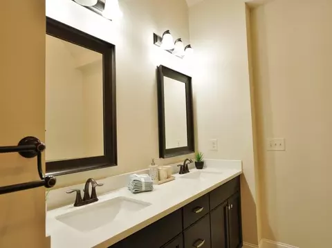 Bath - 6534 Marlowe Gren Way, Suwanee, GA 30024 photo 1 of 6