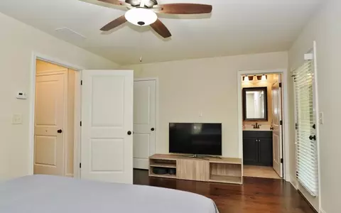 Bedroom - 6534 Marlowe Gren Way, Suwanee, GA 30024 photo 5 of 5
