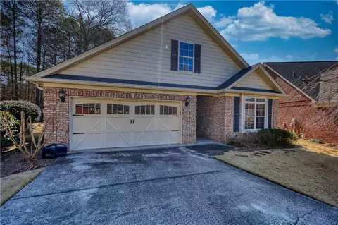 Exterior - 10110 Malcolm Ct, Covington, GA 30014 photo 2 of 6