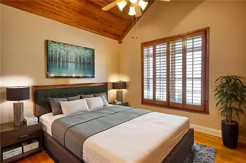 Bedroom - 10110 Malcolm Ct, Covington, GA 30014 photo 1 of 11