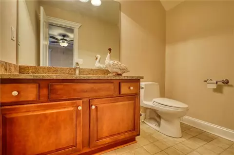 Bath - 10110 Malcolm Ct, Covington, GA 30014 photo 6 of 6