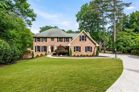 310 Anchorage Pl, Roswell, GA 30076