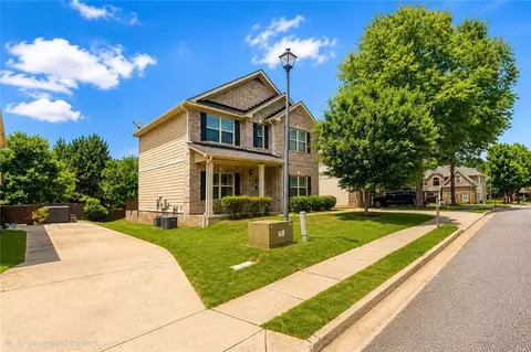 14 Madrid Ave, Newnan, GA 30263